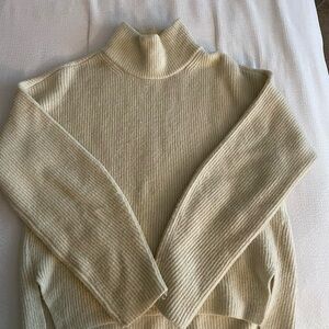 Abercrombie & Fitch Classic Easy Turtleneck Sweater.